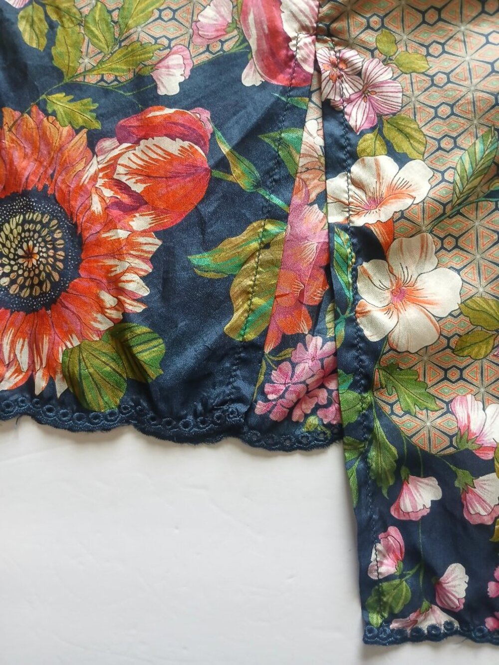 Johnny Was Jenna 100% Silk Floral Multicolor Blouse Women Size XL - Picture 6 of 12